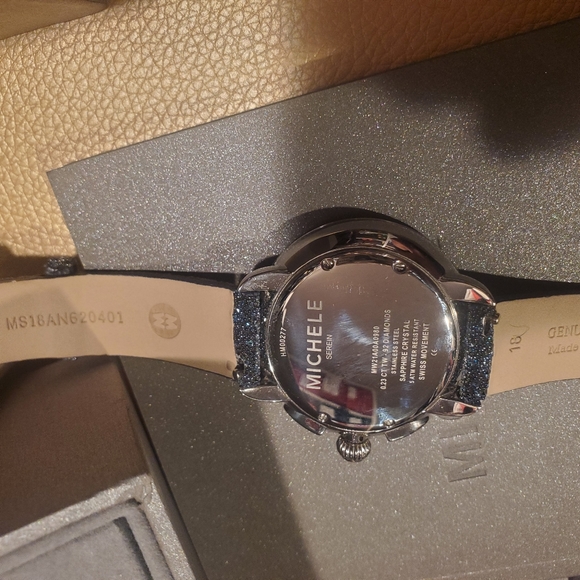 Michelle Diamond Serein Watch - Picture 7 of 10